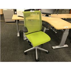 STEELCASE MESH MID BACK ADJUSTABLE TASK CHAIR