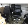 Image 3 : LARGE LOT OF MISC. OFFICE FURNITURE INC. DESKS, CHAIRS AND FILE CABINETS