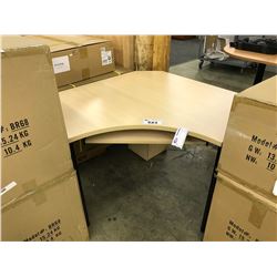 MAPLE CORNER COMPUTER DESK