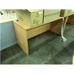 MAPLE 5' COMPUTER DESK