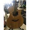Image 2 : YAMAHA APX500II THINLINE CUTAWAY ACOUSTIC ELECTRIC GUITAR WITH BAG