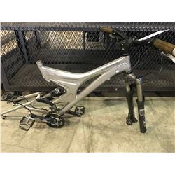 GREY SPECIALIZED ENDURO FULL SUSPENSION MOUNTAIN BIKE FRAME