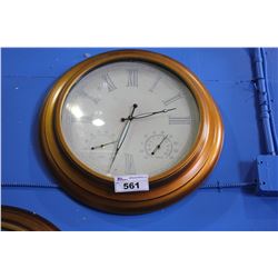 ANALOG WALL CLOCK WITH HUMIDITY & TEMPERATURE GAUGE