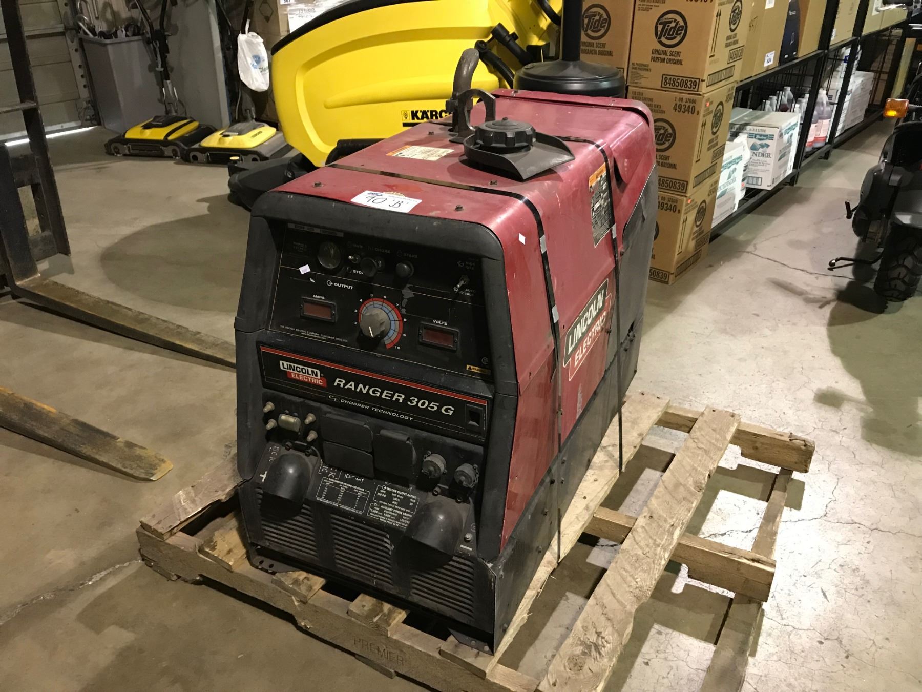 LINCOLN ELECTRIC RANGER 305 G GAS WELDER
