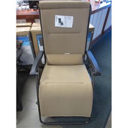 NEW DESTINATION SUMMER NEVER-RUST ALUMINUM PADDED RELAXER CHAIR