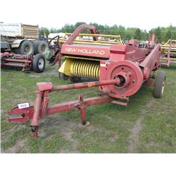 NEW HOLLAND 273 SQUARE BALER