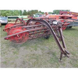 MASSEY 5 BAR HAY RAKE