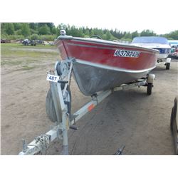 1982 LUND 14' ALUMINUM FISHING BOAT & 1982 SHORE TRAILER