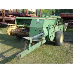 JOHN DEERE 336 SQUARE BALER