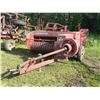 Image 1 : MASSEY 12 SQUARE BALER