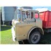 Image 2 : 1978 FORD CAB OVER W/ROLL TRAP, STEEL BOX, 900X20 TIRES, 15' BOX AND HOIST, VIN:C610VAG6289