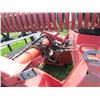 Image 7 : 1995 22' 200 MASSEY SWATHER W/ REEL CHANGED AND INSTALLED NEW STYLE WOBBLE BLOCKS, LOW HRS 14