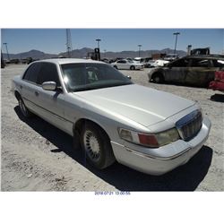2001 - MERCURY GRAND MARQUIS // SALVAGE TITLE