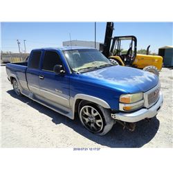 2004 - GMC SIERRA