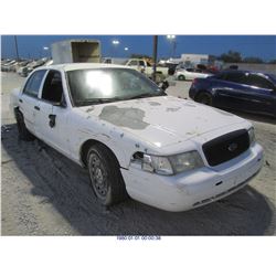 2004 - FORD CROWN VICTORIA // REBUILT SALVAGE // OWNER RETAINED