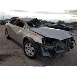 2005 - NISSAN ALTIMA // SALVAGE TITLE