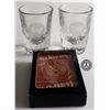 Image 1 : Westworld Shot Glass Set & Mariposa Playing Cards (Exclusive Cast/Crew Gift)