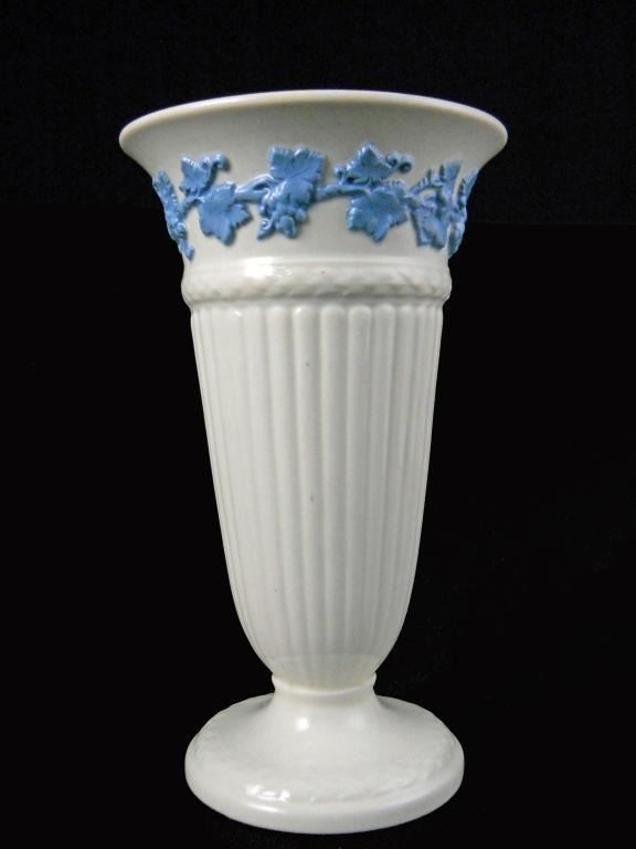 Wedgewood Queen S Ware Porcelain Vase
