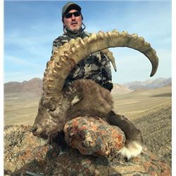 #FB-08 Mid-Asian Ibex Hunt, Tajikistan