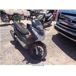 2013 - HONDA MOTORCYCLE