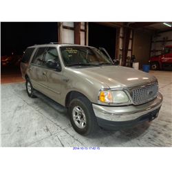 2001 - FORD EXPEDITION // SALVAGE TITLE