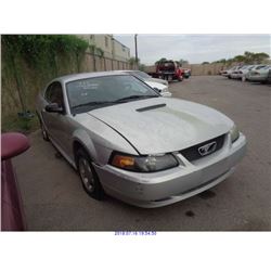 2001 - FORD MUSTANG // SALVAGE TITLE