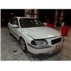 Image 1 : 2000 - VOLVO S-80 // SALVAGE TITLE