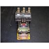 Image 2 : ALLEN BRADLEY 702-D0D93 CONTACTOR