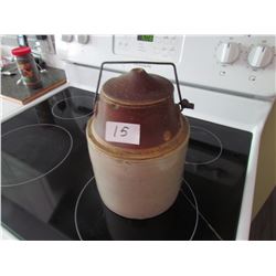 pickle crock, lid has chip