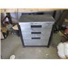 Image 2 : SHOP MASTER TOOL CHEST WITH CONTENTS