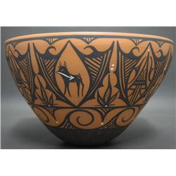 ZUNI POTTERY BOWL