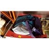 Image 2 : BOX OF NEW LADIES HANDBAGS