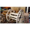 Image 2 : HOSE MOBILE HOSE REEL DOLLY