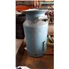 Image 2 : DAIRYLAND MILK CAN