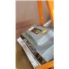 Image 2 : ROLLER AND ELECTRICAL SWITCH BOX