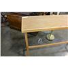 Image 2 : OAK SOFA TABLE