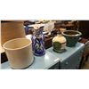 Image 2 : 3 LARGE PLANTERS