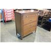 Image 2 : FOUR DRAWER DRESSER