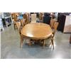 Image 2 : ROUND OAK DINING TABLE WITH 4 CHAIRS