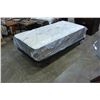 Image 1 : POSTUREPEDIC CROWN JEWEL SINGLE SIZE BOX AND MATTRESS