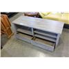 Image 3 : MODERN GREY ENTERTAINMENT STAND