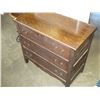 Image 2 : 3 DRAWER VINTAGE DRESSER