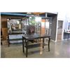 Image 2 : LARGE PLEXIGLASS DISPLAY CASE ON STAND