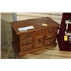 Image 1 : JEWELLRY BOX WITH CONTENTS