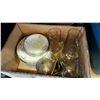 Image 2 : GOLD TRIM CHINA AND GLASS MUGS