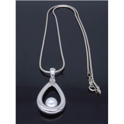 Sterling Silver Pearl Pendant with Chain