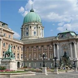 2018 - Active Discovery on the Danube - Cruise Only Westbound 8 days from Budapest to Linz