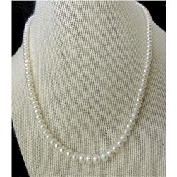 Graduated Freshwater Pearls 14kt Gold 18" Necklace