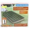 Image 1 : OZARK TRAIL TWIN SIZE VELOUR TOP AIRBED KIT