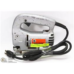 BLACK & DECKER 1/4" JIG SAW